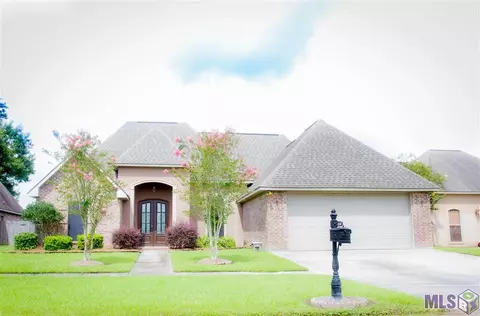 34189 Springlake Dr, Walker, LA 70785 photo 1