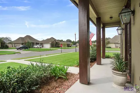 13430 Williamsburg Dr, Walker, LA 70785 photo 32