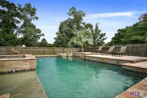 13430 Williamsburg Dr, Walker, LA 70785 photo 5