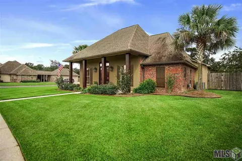 13430 Williamsburg Dr, Walker, LA 70785 photo 2