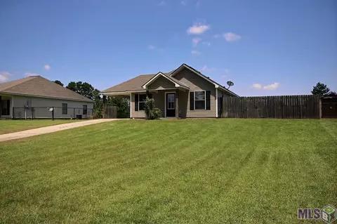 15789 Varnado Rd, Walker, LA 70785 photo 1