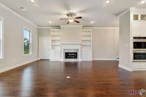 16155 Redstone Dr, Pride, LA 70770 photo 4