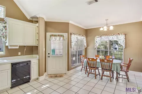 13311 Savannah Dr, Walker, LA 70785 photo 12