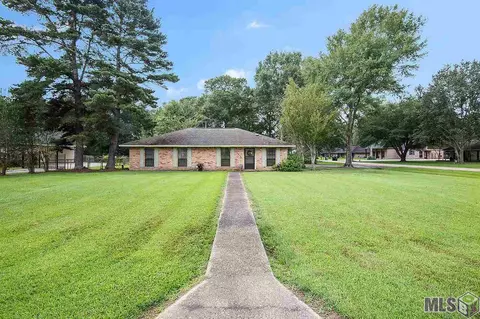14916 Glenn Dr, Pride, LA 70770 photo 1