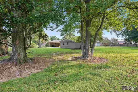 14916 Glenn Dr, Pride, LA 70770 photo 4