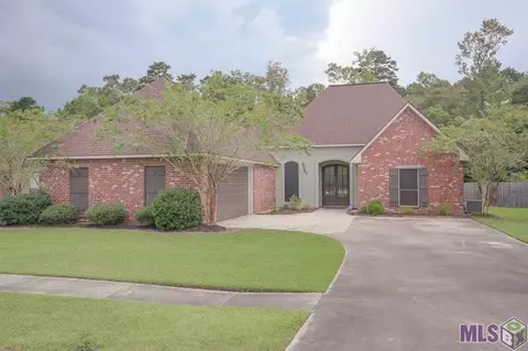 32833 Briar Oak Dr, Walker, LA 70785 photo 1