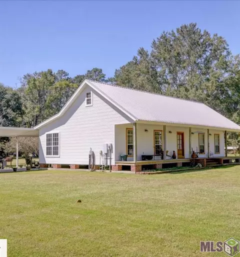 14420 Salt Dome Rd, Walker, LA 70785 photo 1