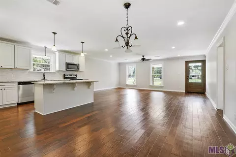 11229 W Anne Dr, Walker, LA 70785 photo 4