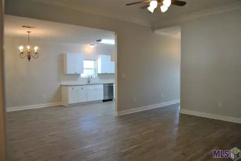 28073 Foxfire Ave, Walker, LA 70785 photo 3