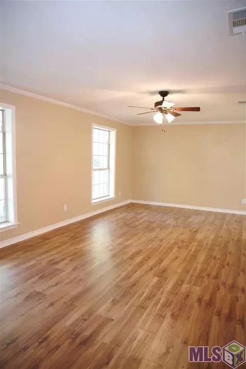 28700 Rae Dr, Walker, LA 70785 photo 14