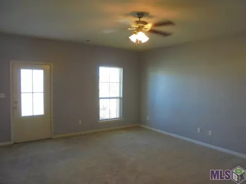 13546 Lily Ave, Walker, LA 70785 photo 8