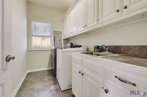 34059 Spring Lake Dr, Walker, LA 70785 photo 13