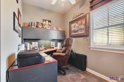 34059 Spring Lake Dr, Walker, LA 70785 photo 12