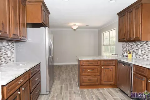 17444 Old Baker Rd, Baker, LA 70714 photo 7