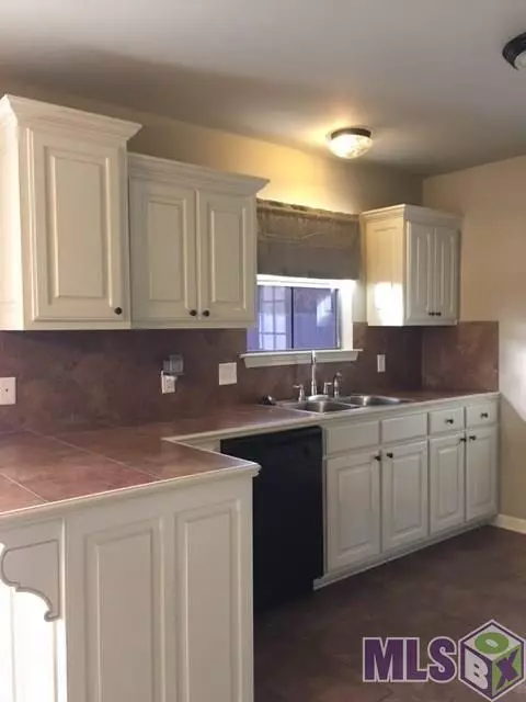 12293 Greenbriar Dr, Walker, LA 70785 photo 15
