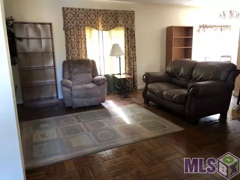 13990 Pine Park Dr, Walker, LA 70785 photo 5