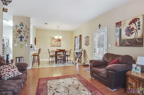 13510 Rose Dr, Walker, LA 70785 photo 9