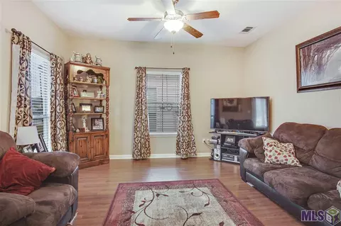 13510 Rose Dr, Walker, LA 70785 photo 8