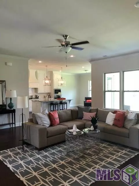 15937 Redstone Dr, Pride, LA 70770 photo 8
