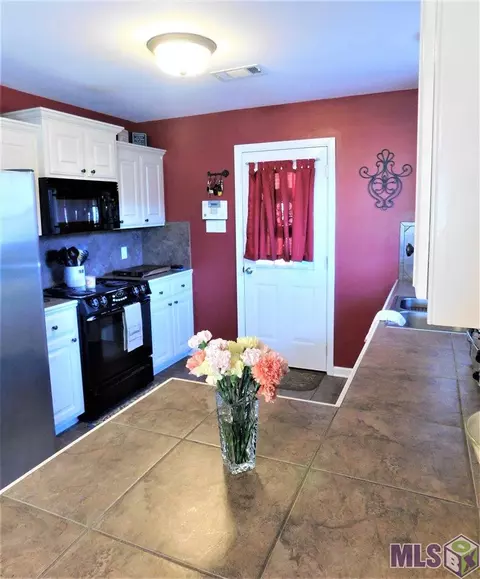 12254 Creekside Ave, Walker, LA 70785 photo 2
