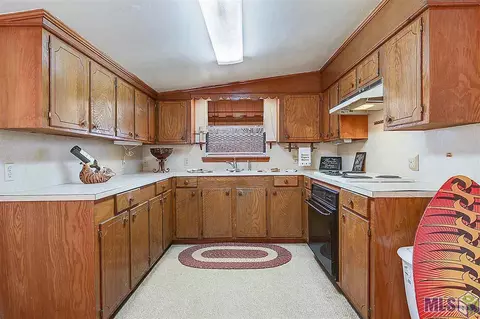 5476 Rolling Acres Dr, Baker, LA 70714 photo 18