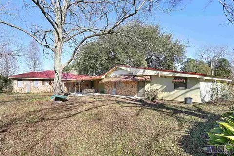 5476 Rolling Acres Dr, Baker, LA 70714 photo 2