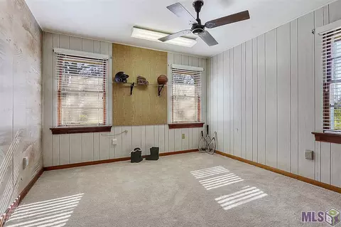 5476 Rolling Acres Dr, Baker, LA 70714 photo 9