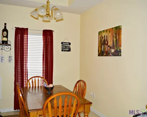 30461 Michelle St, Walker, LA 70785 photo 7