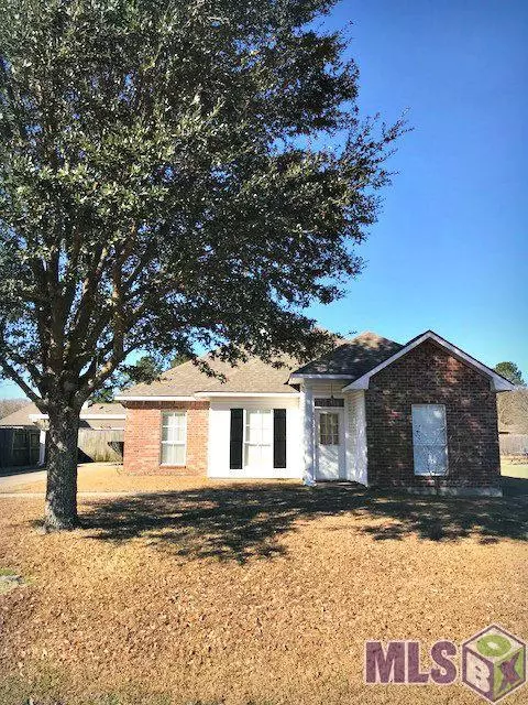 30461 Michelle St, Walker, LA 70785 photo 2