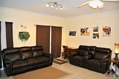 30461 Michelle St, Walker, LA 70785 photo 8