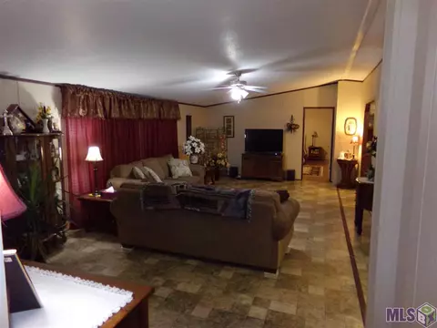 15820 Denham Rd, Pride, LA 70770 photo 10