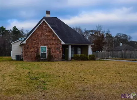 13119 N Ridge Dr, Walker, LA 70785 photo 1