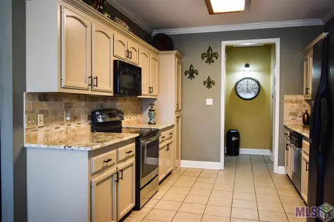13119 N Ridge Dr, Walker, LA 70785 photo 8