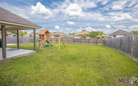 12247 Creekside Ave, Walker, LA 70785 photo 3