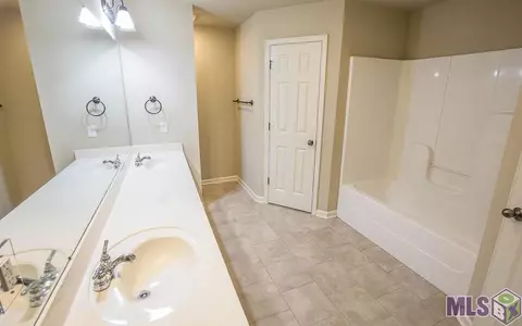 12247 Creekside Ave, Walker, LA 70785 photo 21
