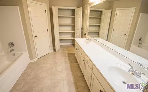 12247 Creekside Ave, Walker, LA 70785 photo 11