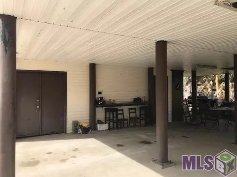 18885 River Bend Rd, Maurepas, LA 70449 photo 3