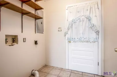 2726 Chamberlain Ave, Baker, LA 70714 photo 9