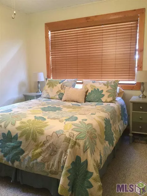 20470 Johnson Dr, Springfield, LA 70462 photo 14