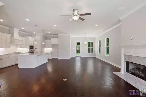 16115 Redstone Dr, Pride, LA 70770 photo 5