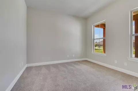 16081 Redstone Dr, Pride, LA 70770 photo 9