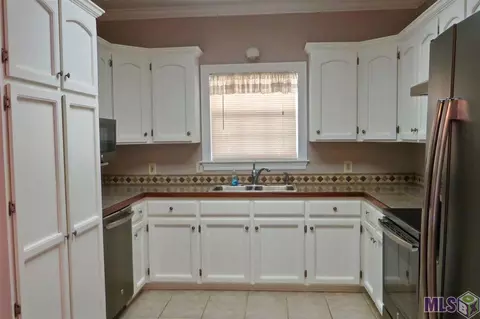 23564 Blood River Rd, Springfield, LA 70462 photo 7