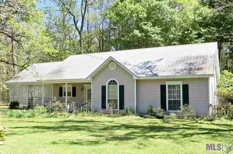23564 Blood River Rd, Springfield, LA 70462 photo 2