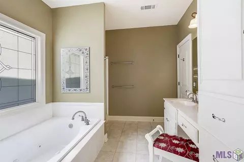 11340 Peaks Ave, Walker, LA 70785 photo 9