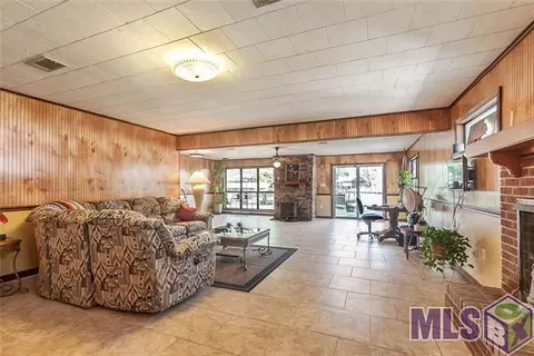 31506 Judith Dr, Springfield, LA 70462 photo 7