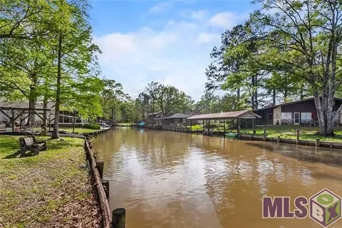 31506 Judith Dr, Springfield, LA 70462 photo 5
