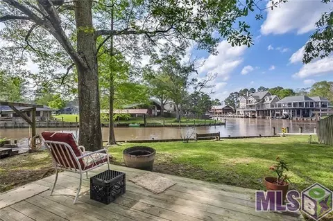 31506 Judith Dr, Springfield, LA 70462 photo 3