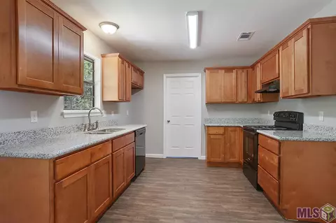 10322 Dundee Dr, Baker, LA 70714 photo 5