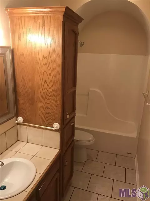 30406 Paul St, Walker, LA 70785 photo 10