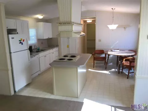 32530 Percy Young Rd, Walker, LA 70785 photo 4